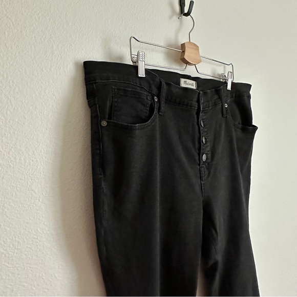 Madewell Black Skinny High-Rise Distressed Button-Fly Jeans Plus Size 35P - Picture 5 of 14